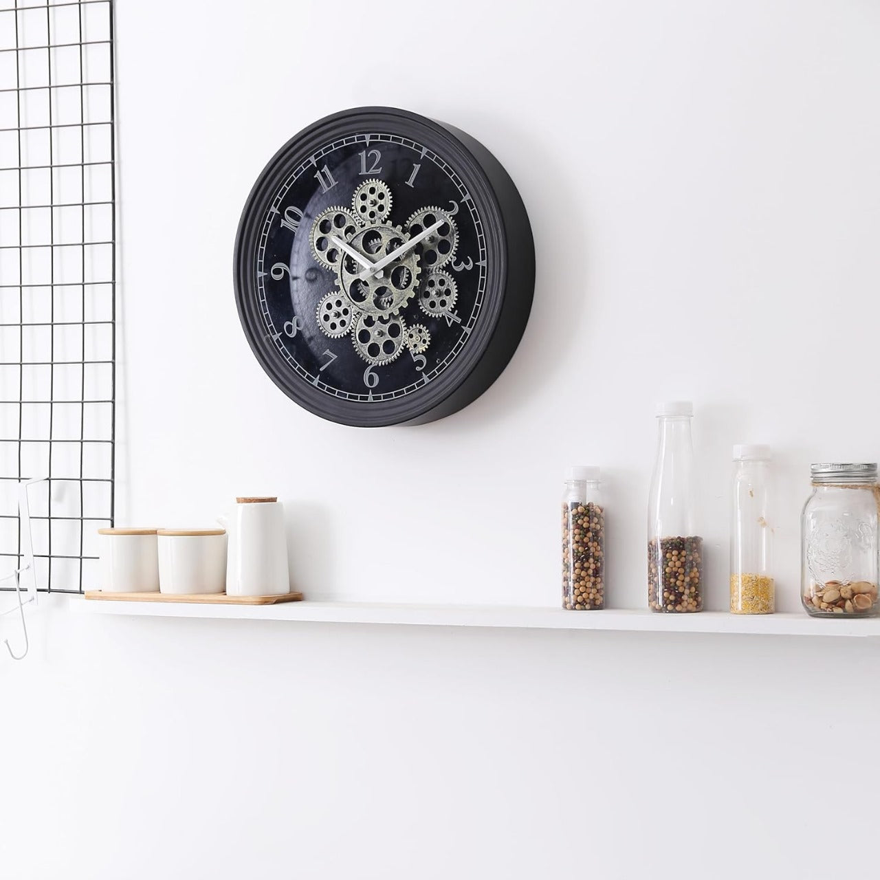 Moving Gear & Mechanical Wall Clock